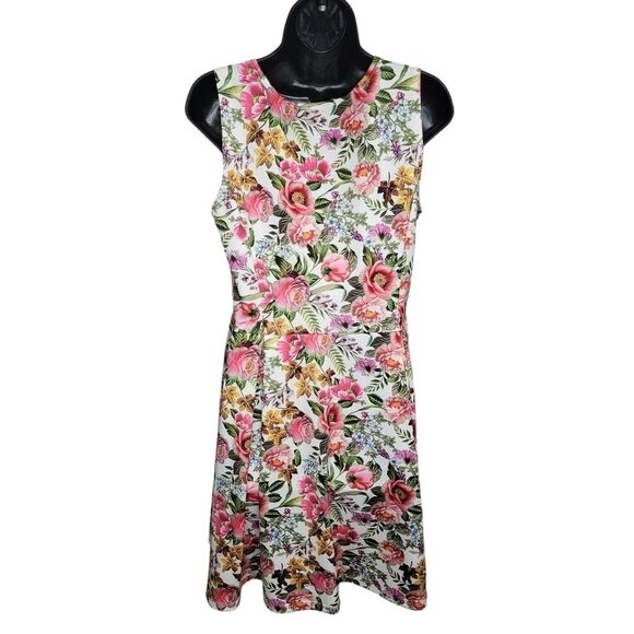 Lbisse sleeveless fit & flare floral dress size medium - Picture 2 of 6